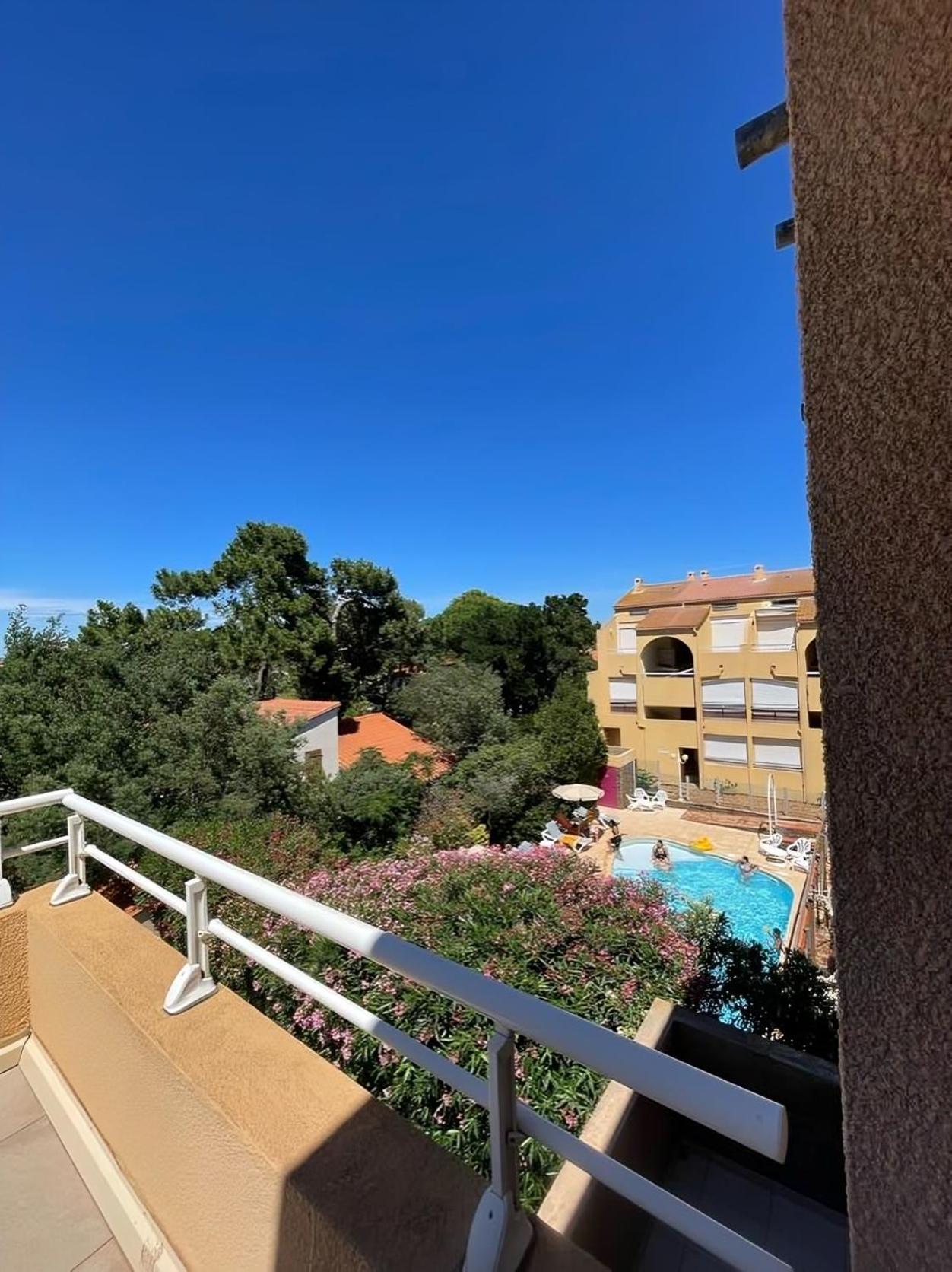 Hotel Le Maritime Argeles-sur-Mer Bagian luar foto