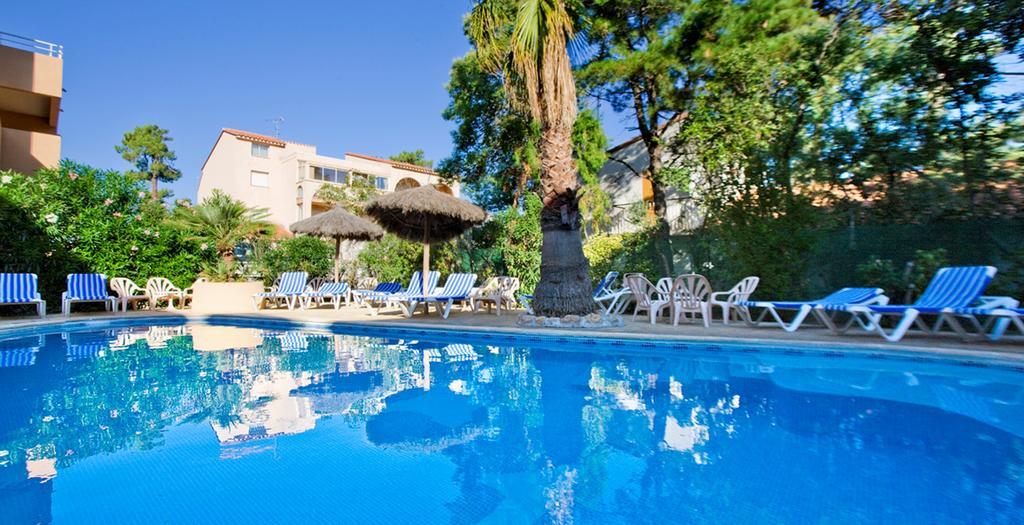 Hotel Le Maritime Argeles-sur-Mer Bagian luar foto
